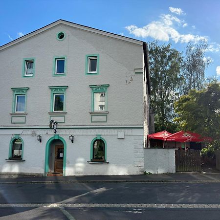 Hotel Goldener Loewe à Wunsiedel Extérieur photo