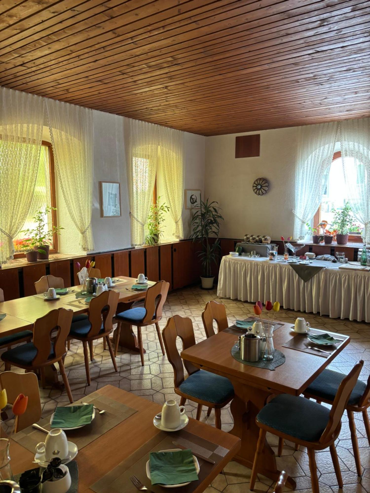 Hotel Goldener Loewe à Wunsiedel Extérieur photo