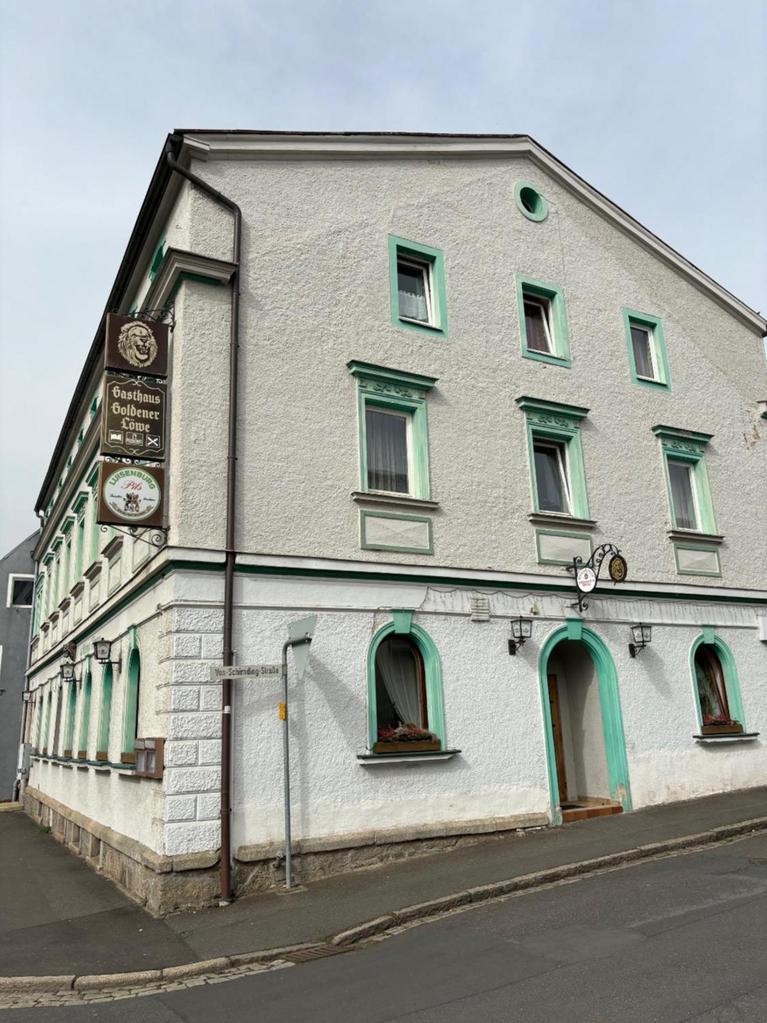 Hotel Goldener Loewe à Wunsiedel Extérieur photo